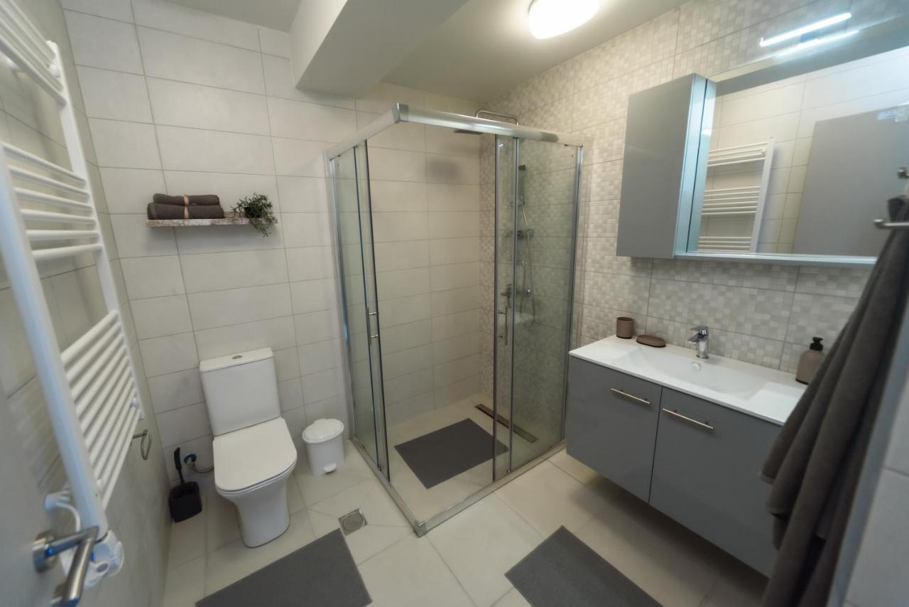 Itaka Studio Apartments - Halkidiki Suites Com Никити Екстериор снимка